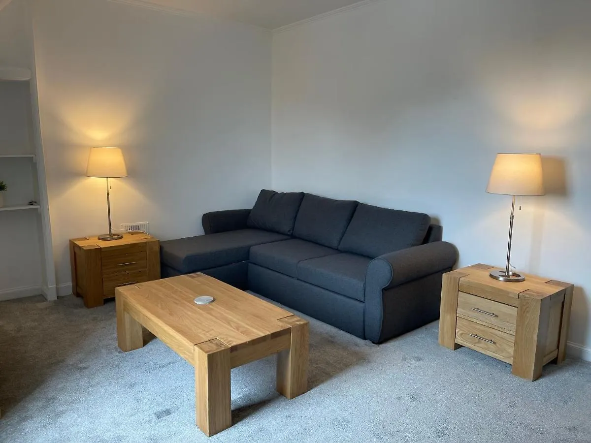 Premier 3 Bed Flat D Apartment Broxburn